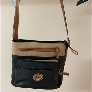 Black and Tan messenger style shoulder bag